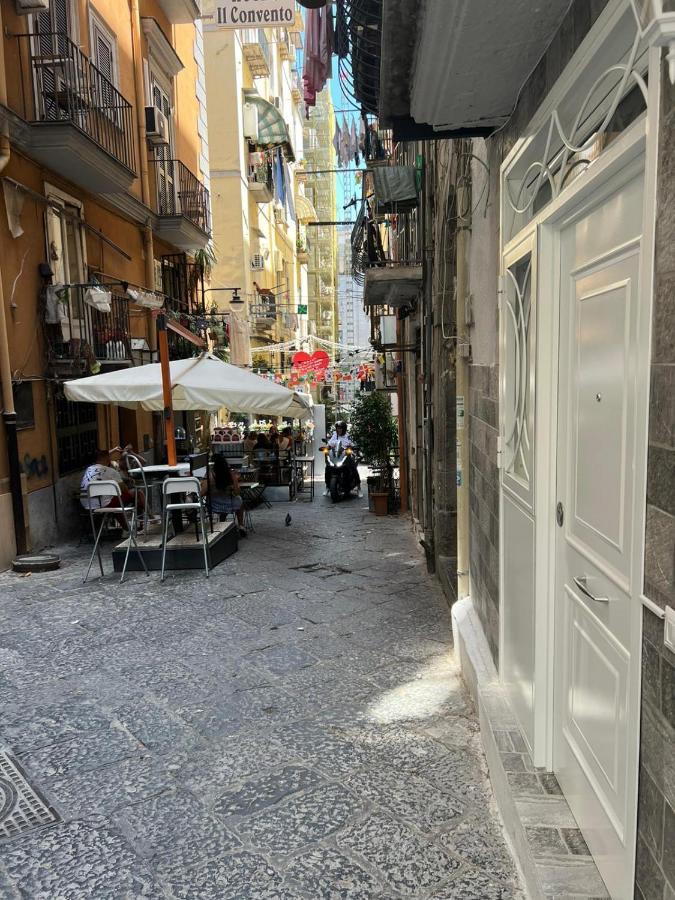 Cristiano Room Napoli Bagian luar foto